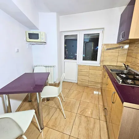 Boho Jungle By Hilton Iv * Бухарест