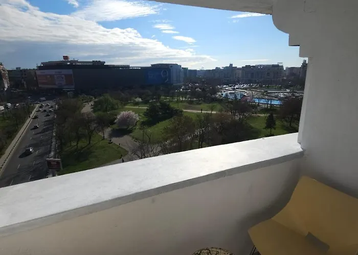 Boho Jungle By Hilton Iv *