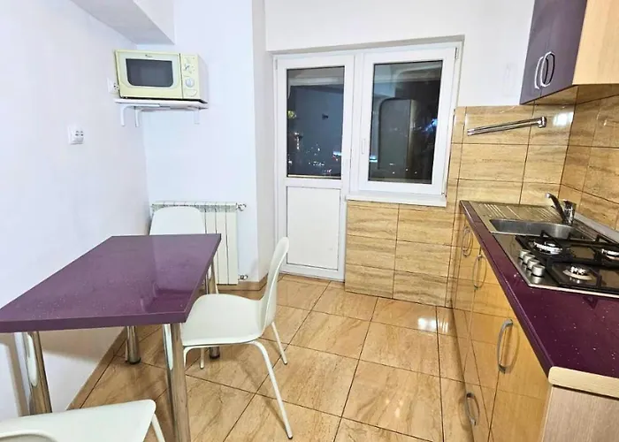 Boho Jungle By Hilton Iv * בוקרשט