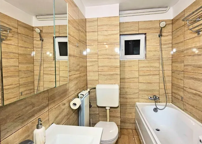 Boho Jungle By Hilton Iv *