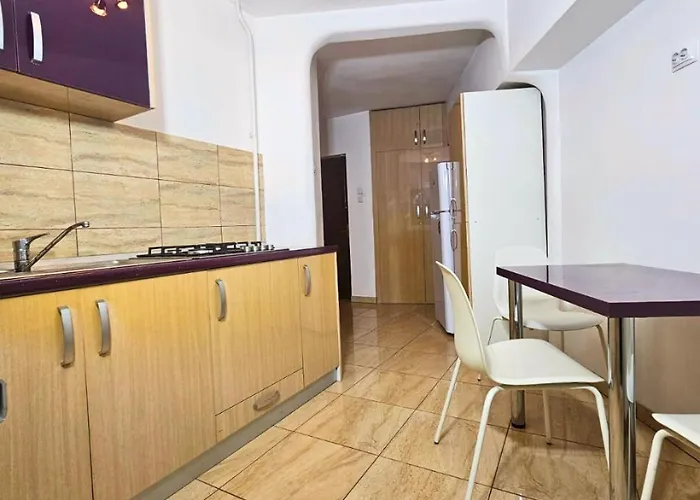 Boho Jungle By Hilton Iv